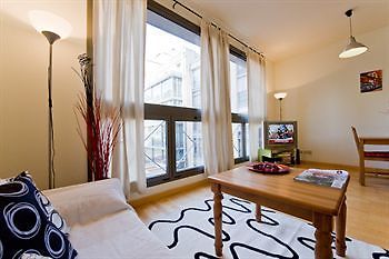 Ausias Marc Apartment Барселона Екстер'єр фото